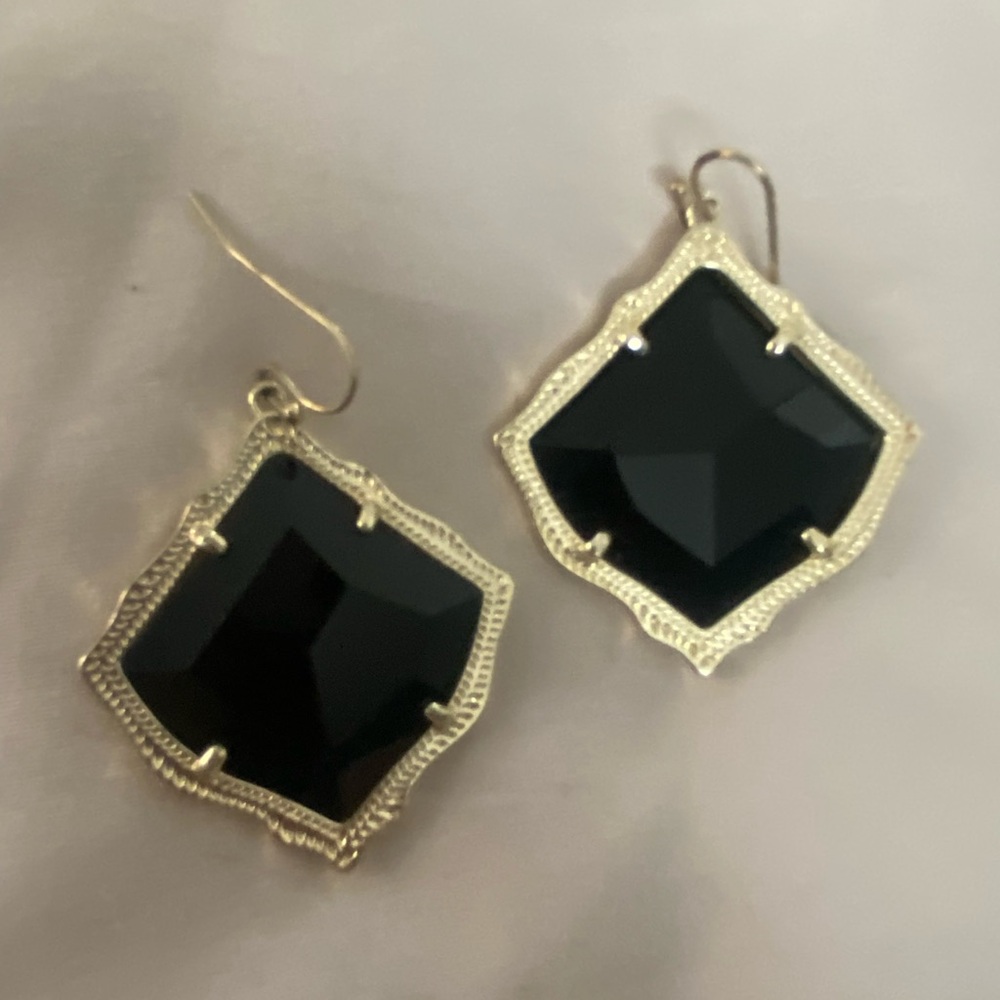 Kendra Scott Elegant Black and Gold Earrings